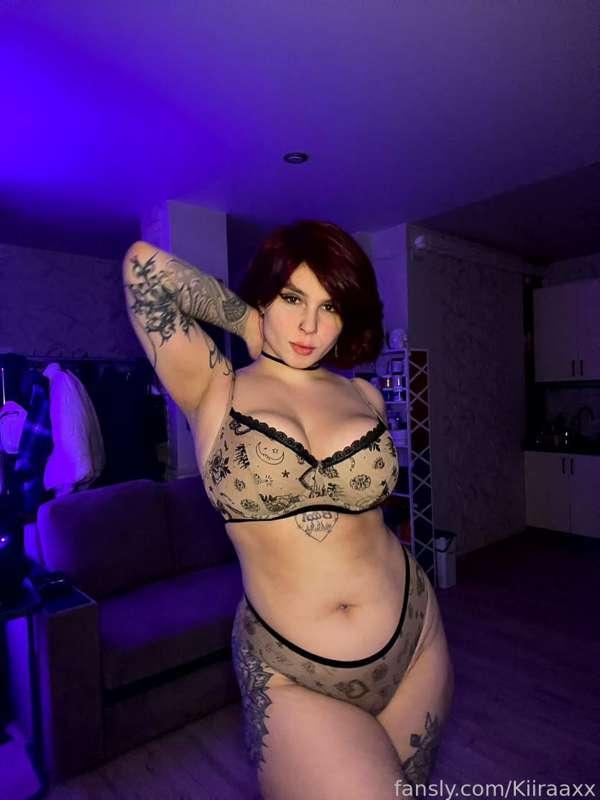 I want to pamper you with my body. DM me, dear 📩💋