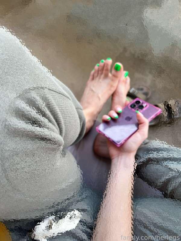 herlegs image #2
