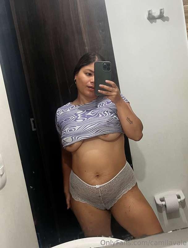 A Colombian girl for you baby 💕🔥