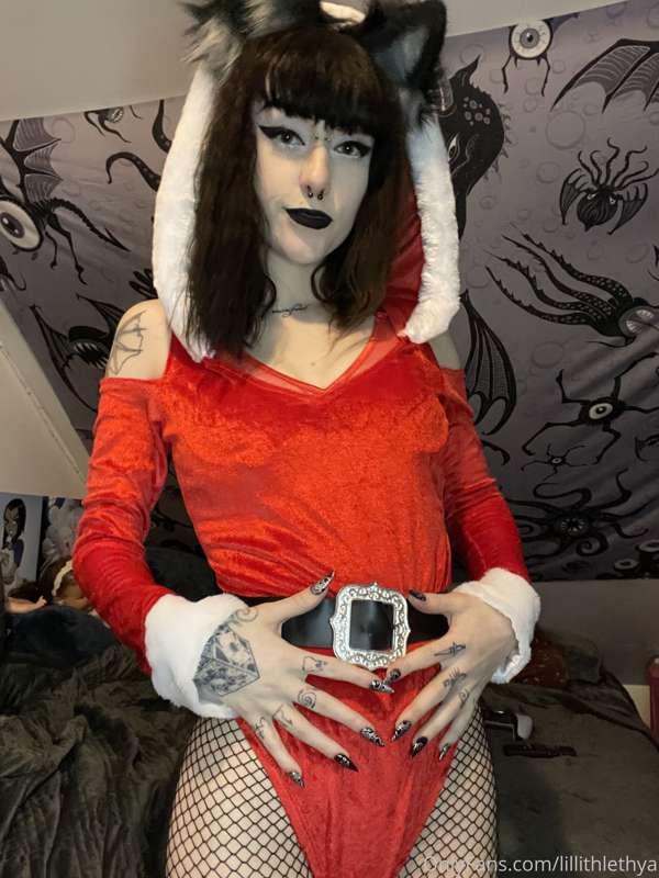 ✨❤️ Can I be your naughty lil pet? ❤️✨