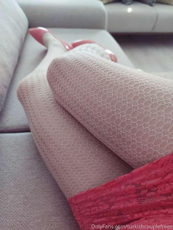 I pulled my bra.. Do you want to see my pussy under my sock ..