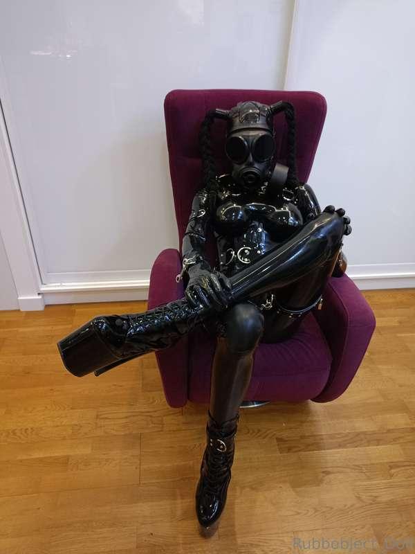 rubbobject_doll image #3