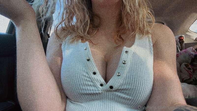 Obsessed with my tits right now