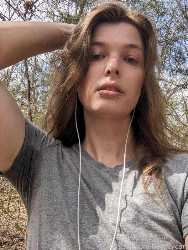 Hey guys! Took most of last week off for the family emergency but we're back! ^w^ had a lovely hike and got real sweaty and worked up &gt;.&lt; Ended up having to stroke my fat knot for a while~&lt;3

#trans #hairy #sweaty #fatcock #wolfgirl