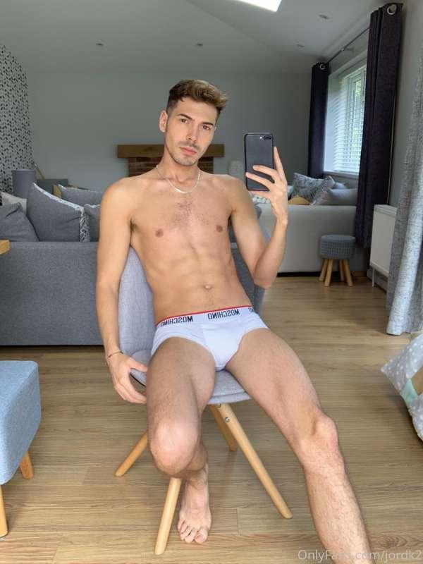 Hey you sexy lot, I’m back 😏