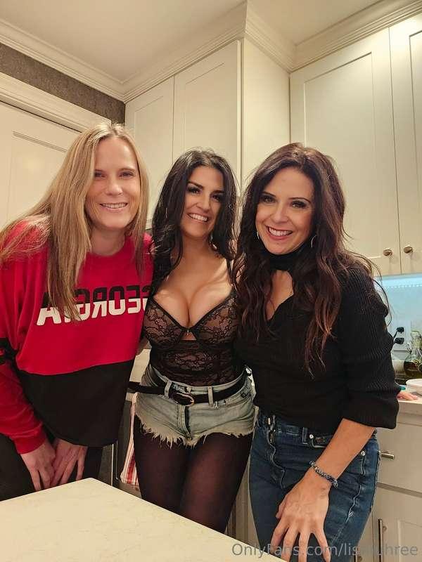 How is it already Monday? Ahhhh! I miss my girls. Maybe we w..