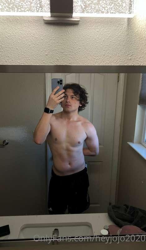 heyjojofree main image