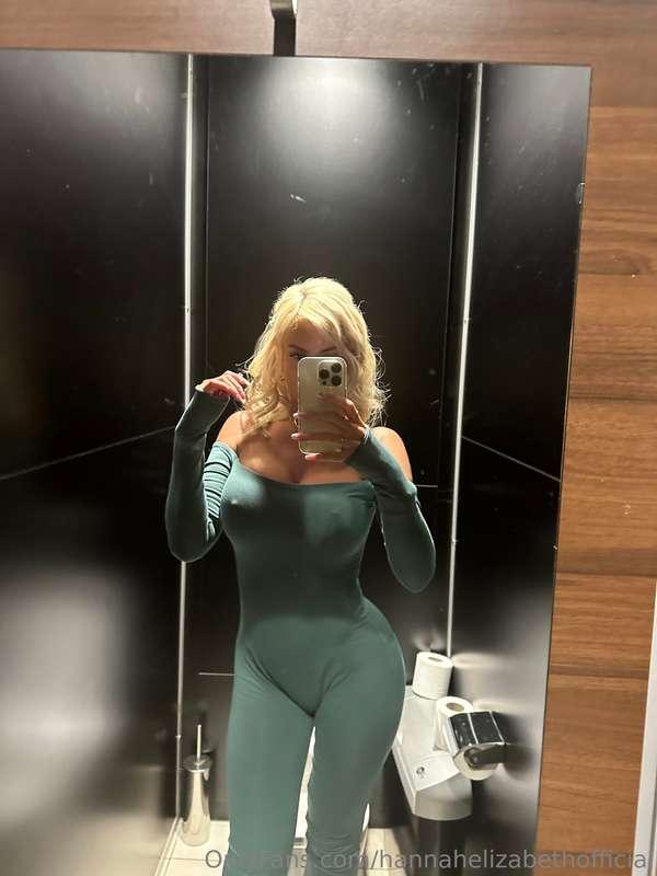 eyes up soldier 😜