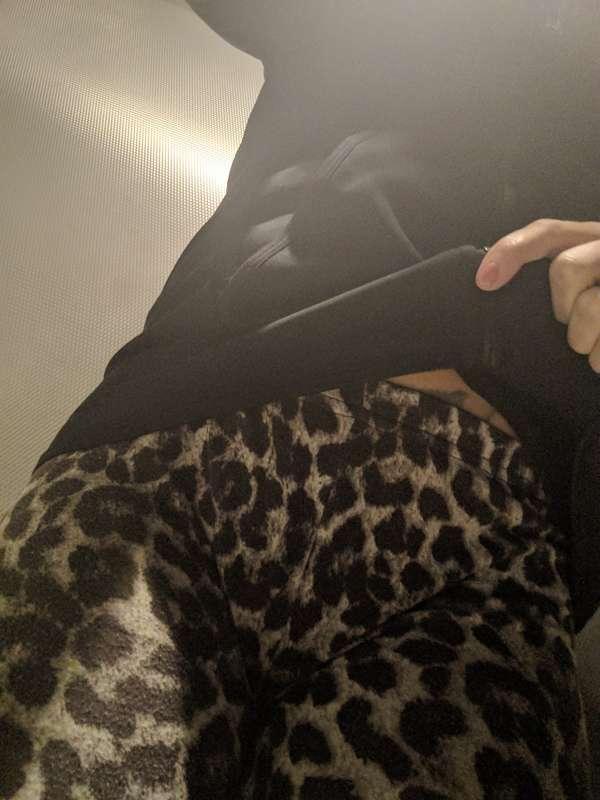 Camel toe at the airport. 