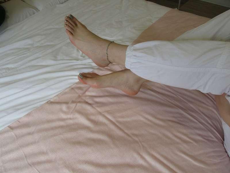 neolasoles image #18