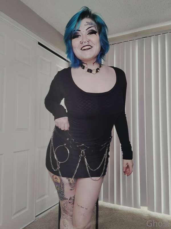Tip 5$ and get 3 different vids I did with the dildo on the ..