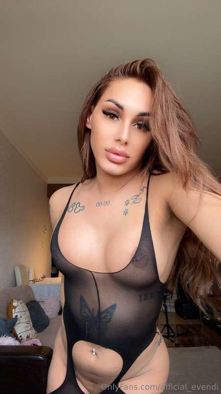 Helloka Nyalóka 💙