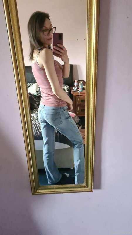 lisa69xxx image #2