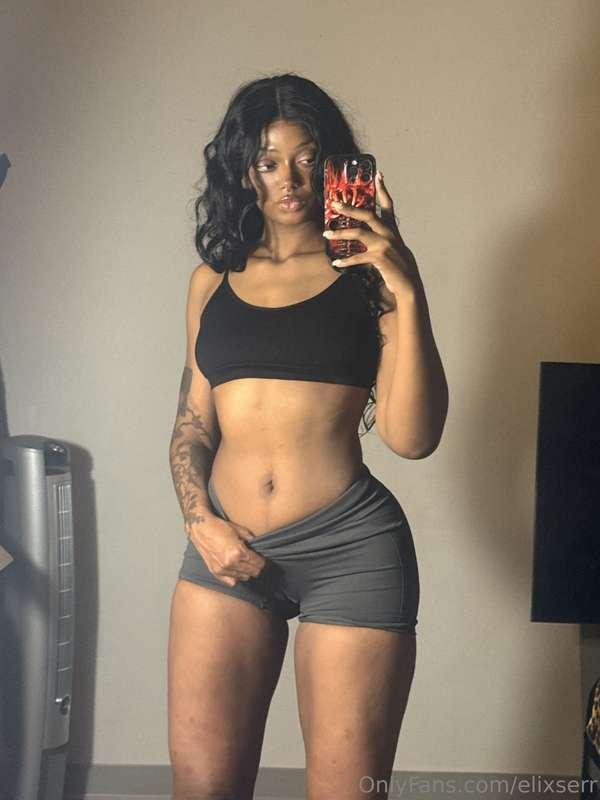 looking this good should be illegal… agree? ฅ^>⩊<^ ฅ