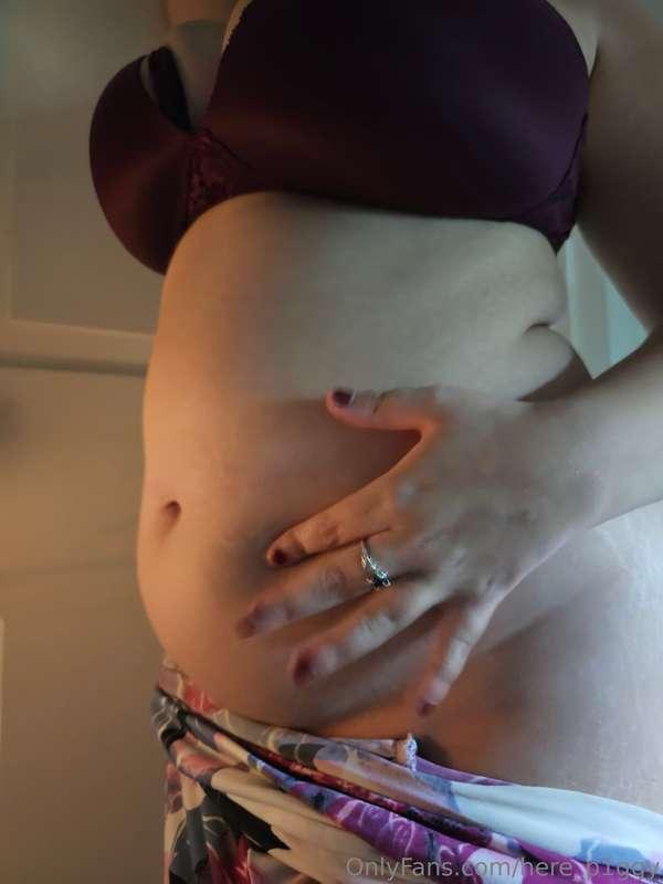 here_p1ggy image #12