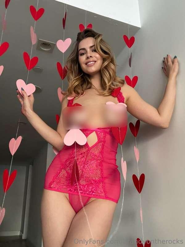 Let me move the hearts for you? 💗