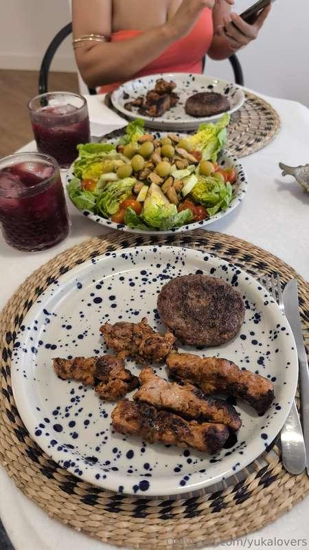 Delicious food today... gathering strength for the three day..