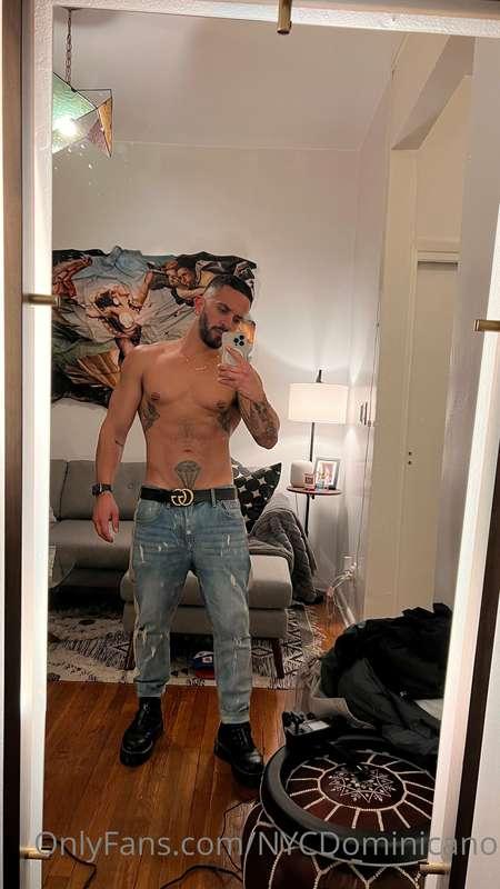 Just got home from The Q wanted to off my dick since I let a..
