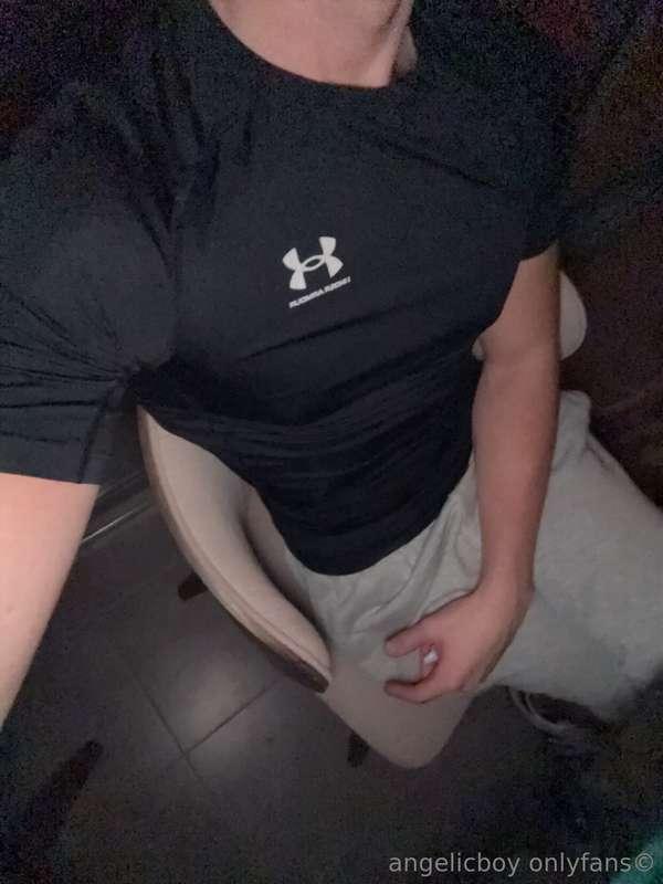 Swipe for a surprise 