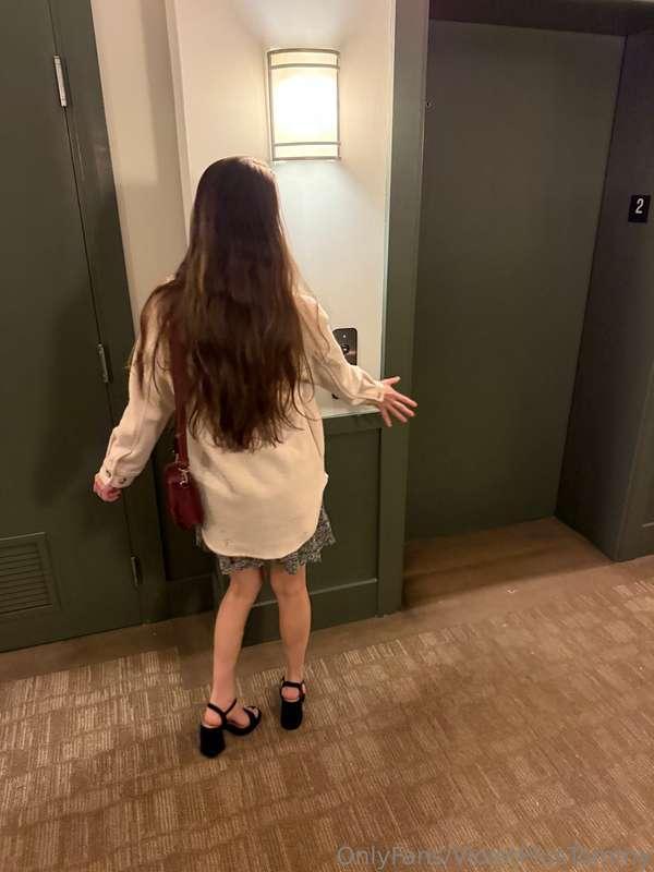 Date night and hotel room to celebrate our anniversary ❤️We ..