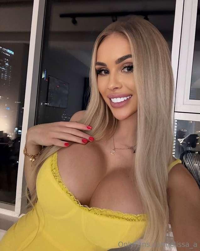 I wish everyone bright smiles😍😁