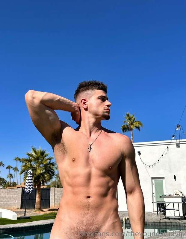 Double tap if you're joining my livestream tonight at midnig..