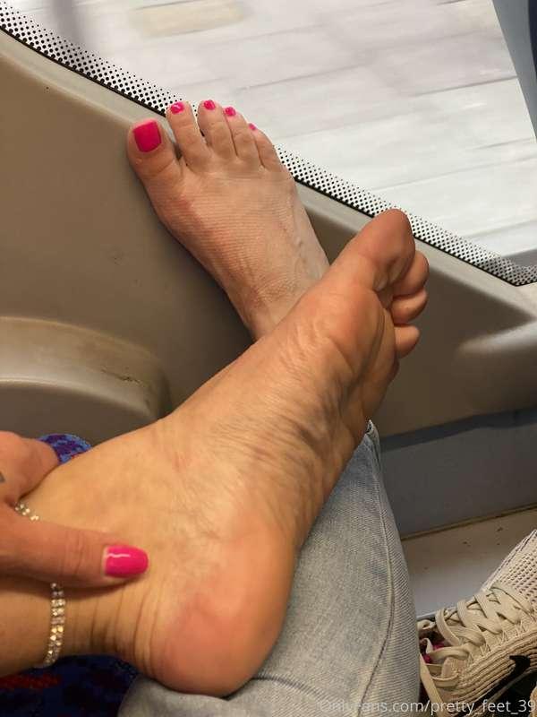 pretty_feet_39 image #2