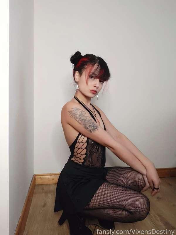 vixensdestiny image #3