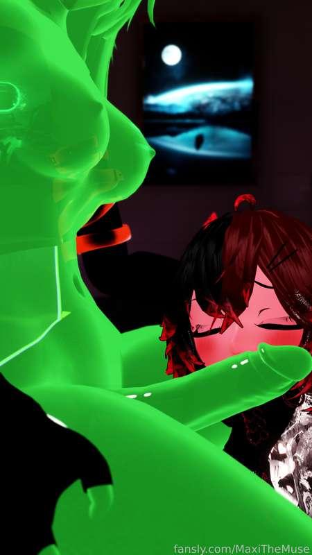 maxithemuse image #1
