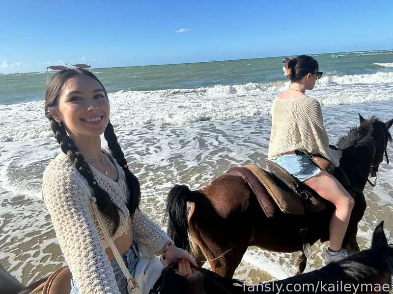 kaileymae image #1