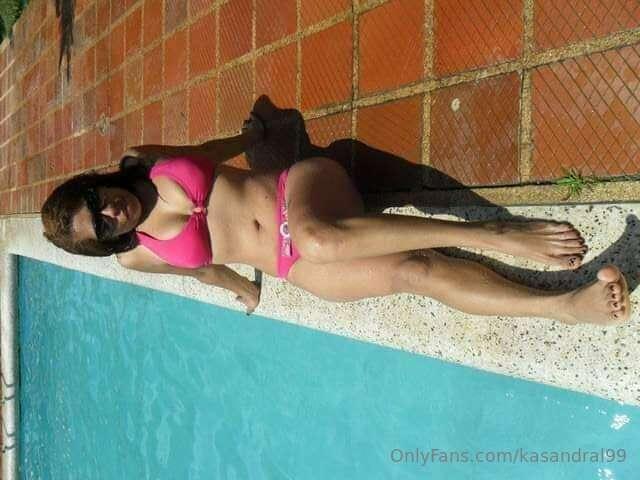 Hola😘