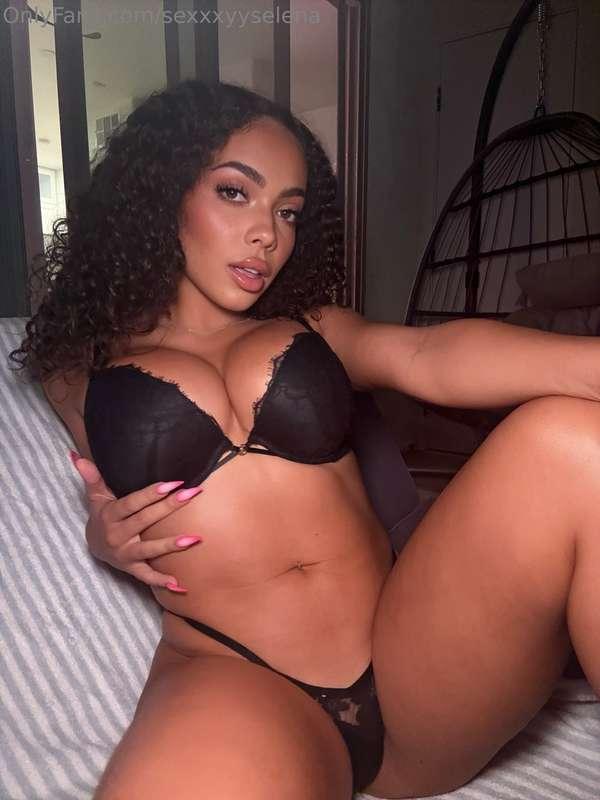 3x bundle 🔥🔥 I want you to drain your balls to me ASAP 🍆💦 I ..