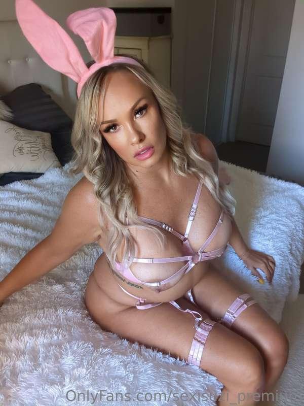 Throw me down on this bed
