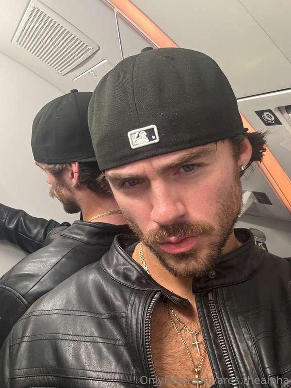 LEATHER KING is back🥵