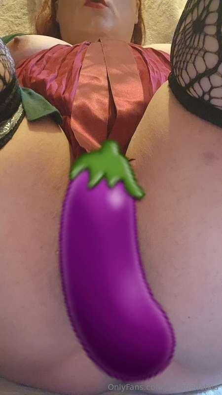 Your humpday view👅👅👅