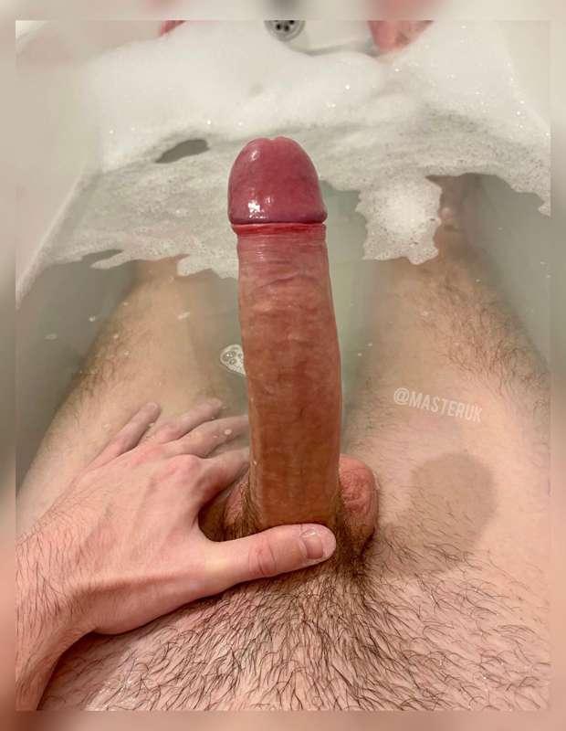 Jump in with me!😜
Fucckkk check your DMs from me ASAP!!👀
Did..