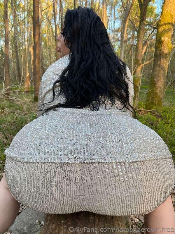 I crave to have my massive ass skillfully kneaded 🤤🤤🤤