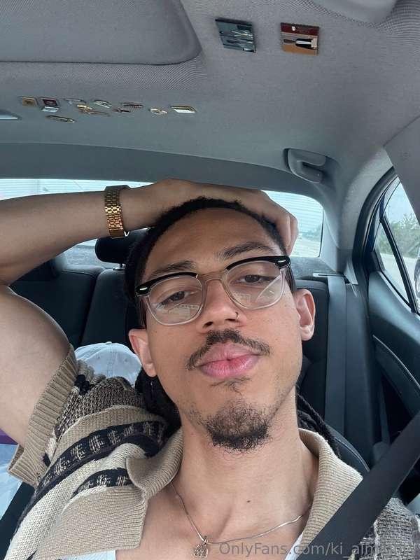 On the way back from Nashville 😼