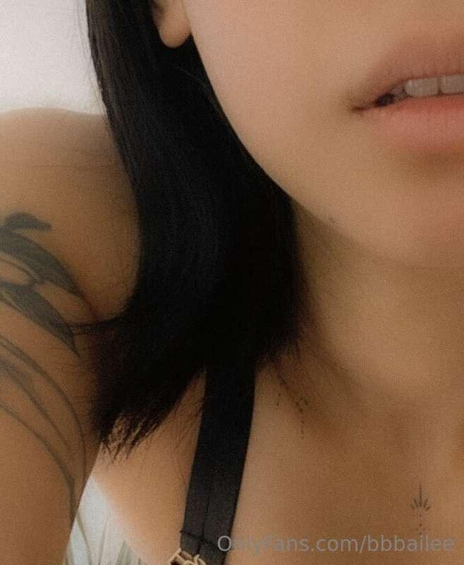 *Stood up outfit*, unlock:  POV 👅 photos & on my knees clip ..