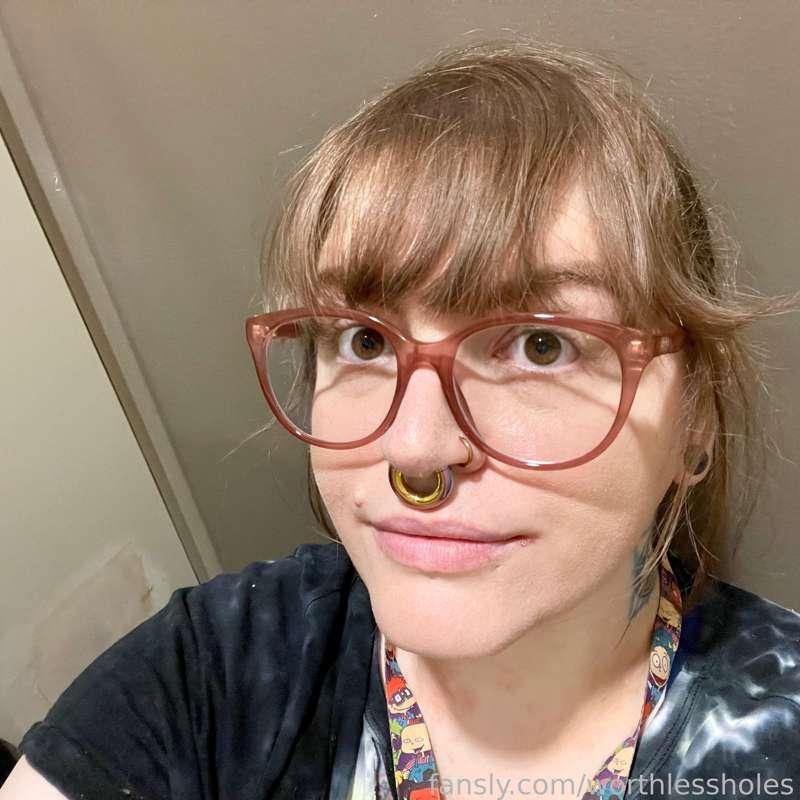 Ugh. I feel like a troll today. It’s hot and I’m working in the office and didn’t do makeup. My neck has a rash and my lip is busted from a failed wax strip. So blah. But I recorded a video fingering my peehole in the bathroom. Got three fingers in. Will post soon!