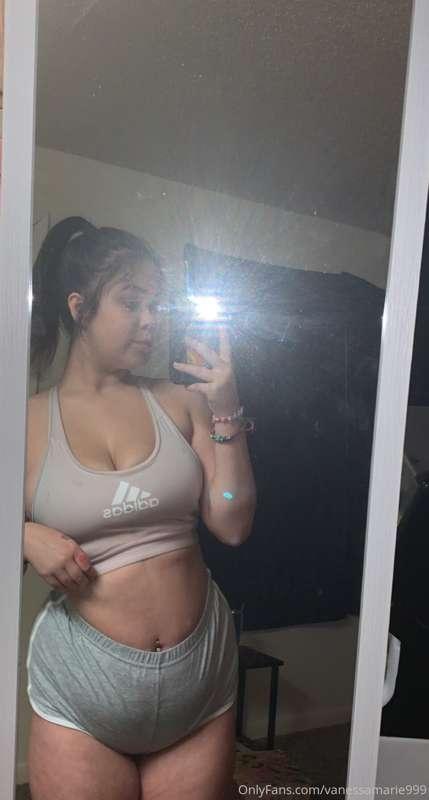 😘