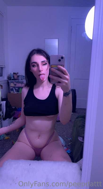 peepdattt image #18