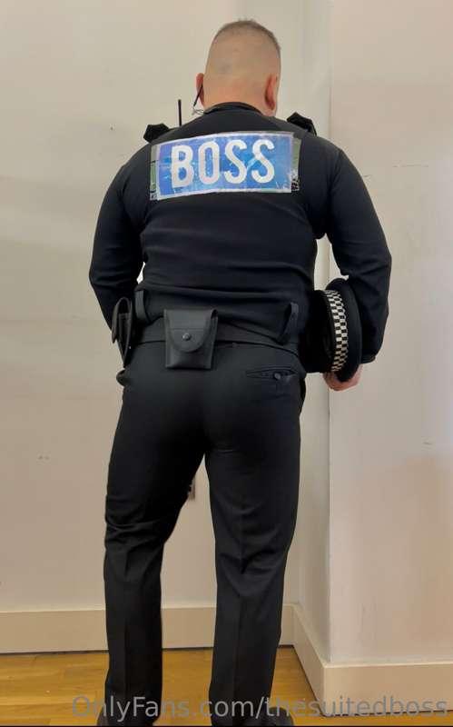 thesuitedboss image #1