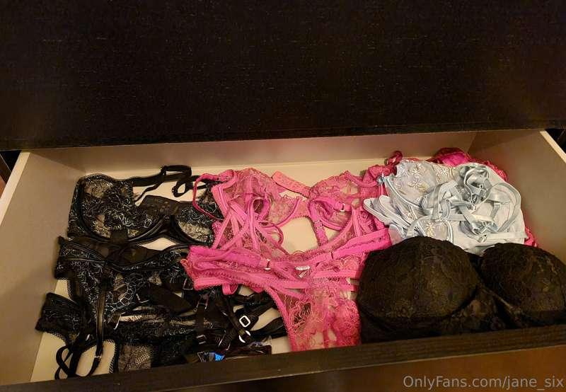 What do you want me to wear ? 😘