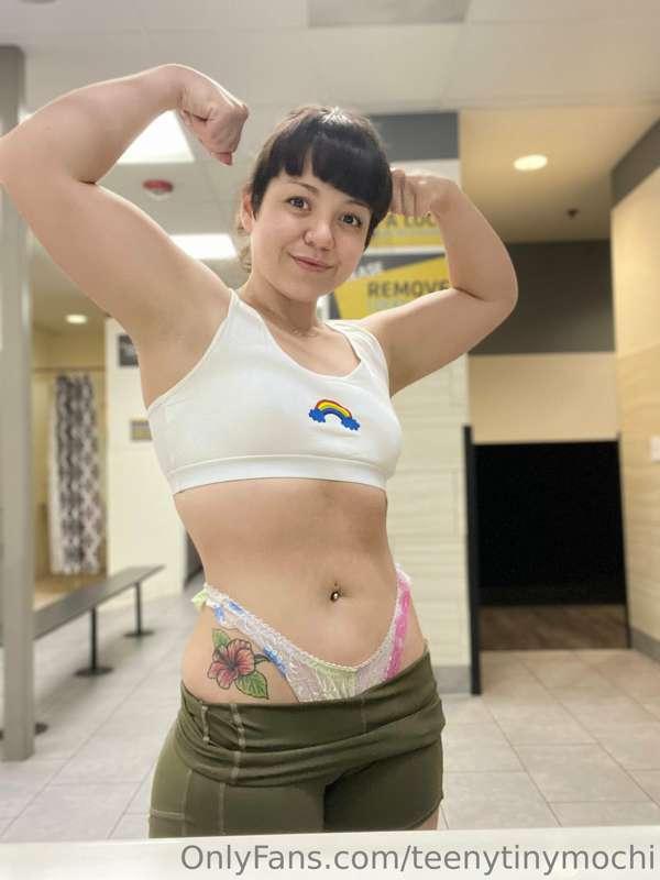 mochimonaxxx image #0