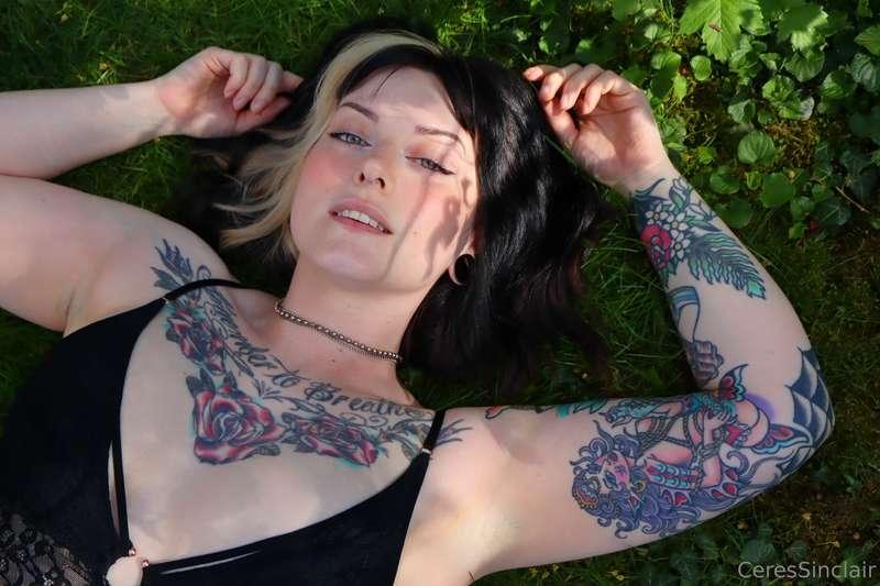 @goaskalex took a few photos of me in my backyard last week ..