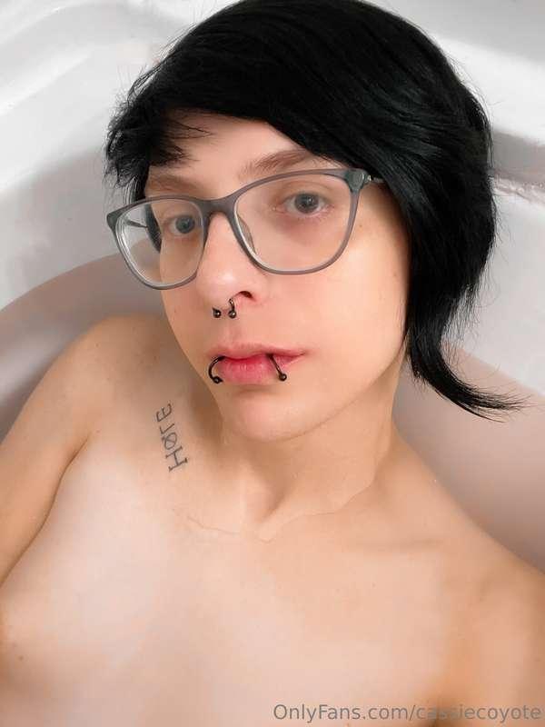 cassiecoyote image #5