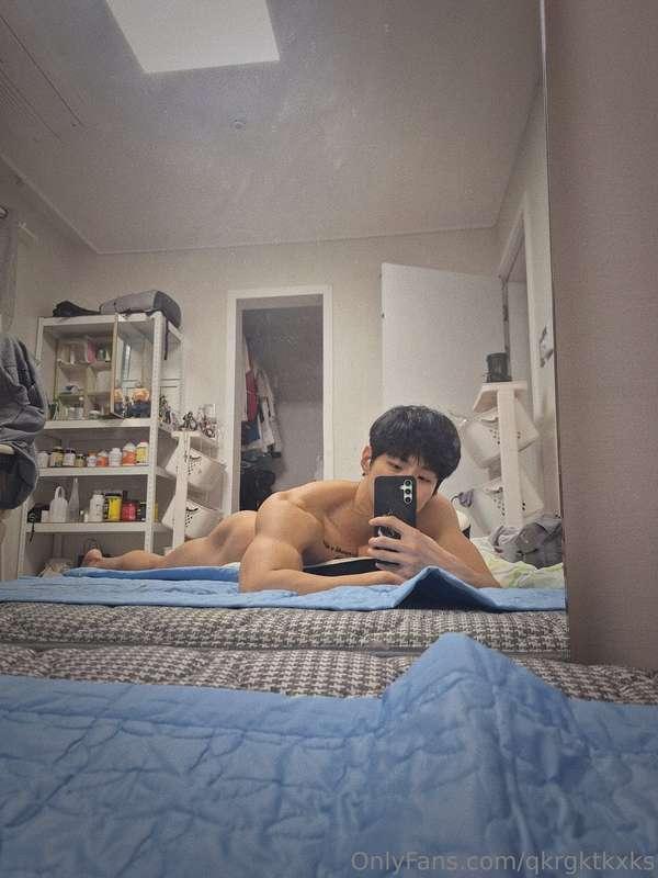 하체 하러 가야 하는데 눈이 온다... 🥶...그래도 다녀올게ㅎㅎ😁💪🔥🔥다들 빙판길 조심해 나는 박하단이 안..