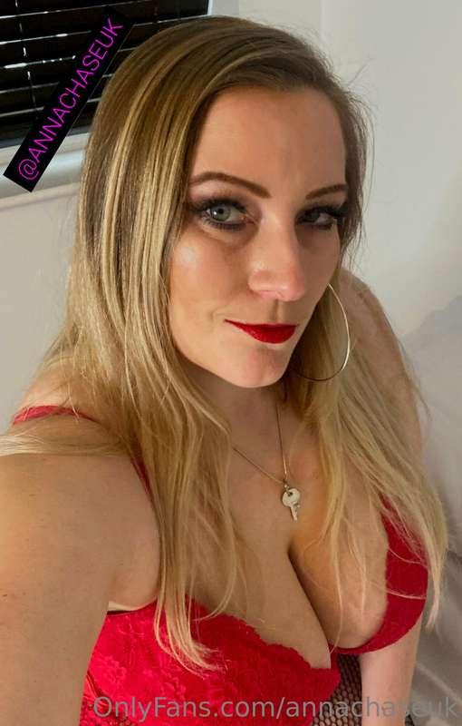 Just a reminder... If any of you want custom content, messag..