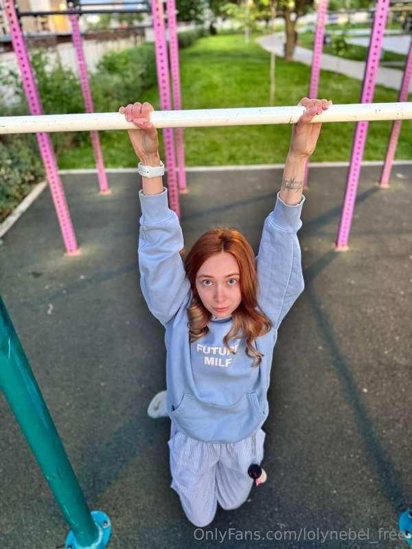 Hanging here, waiting for you to show up and take me off thi..